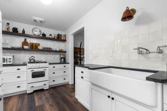 Hickory Hideaway - Image 2